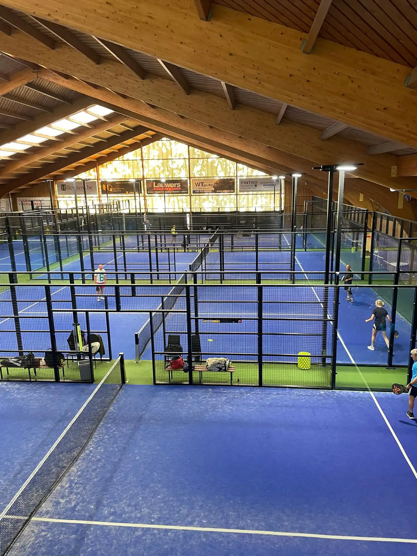 Windekind, padel, tennis, squash, fitness en indoor cycling, Vosselaar